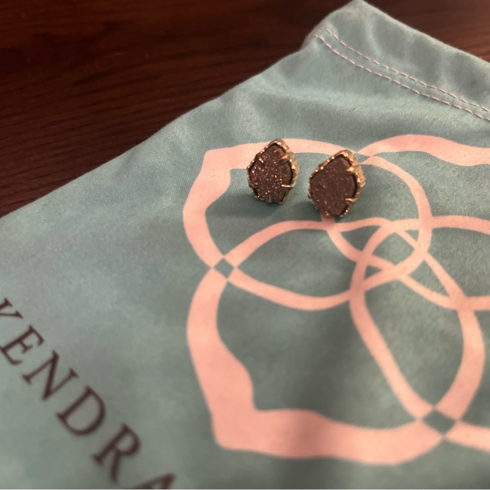 Kendra Scott earrings